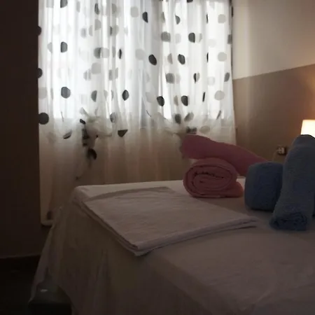 Apartment Meg'rooms - Feels Like *